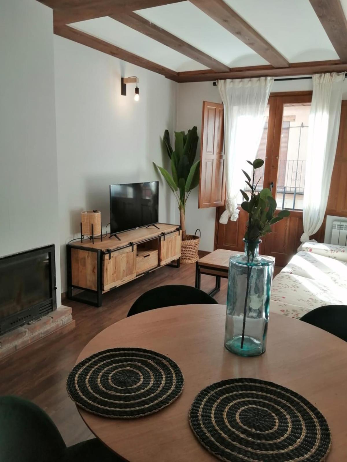 Apartamentos Casa Meme Mora de Rubielos Exteriér fotografie